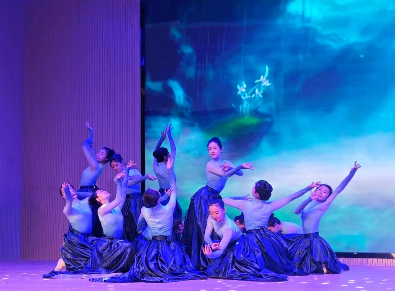 202512051605294319.jpg 微信图片_2025-12-05_160120_386.jpg